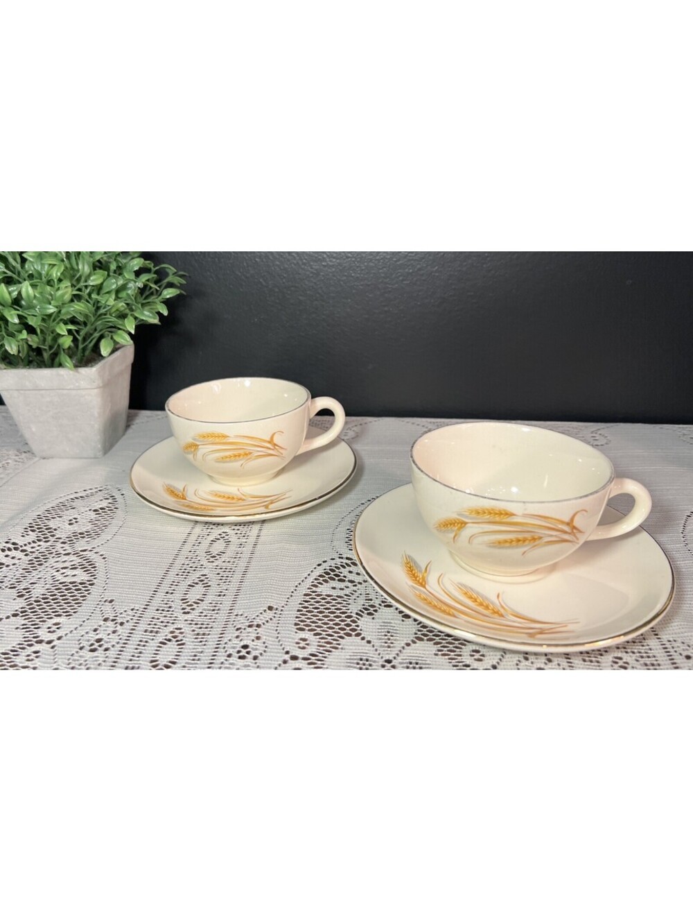 Vintage Homer Laughlin Set Of 2 Golden Wheat 22 KT Gold Coffee Mugs Tea Cups